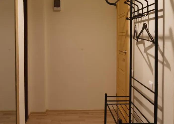 Quiet & Family Friendly, Free Parking, Near Park *