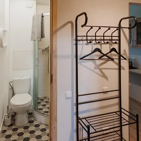 Quiet & Family Friendly, Free Parking, Near Park Рига