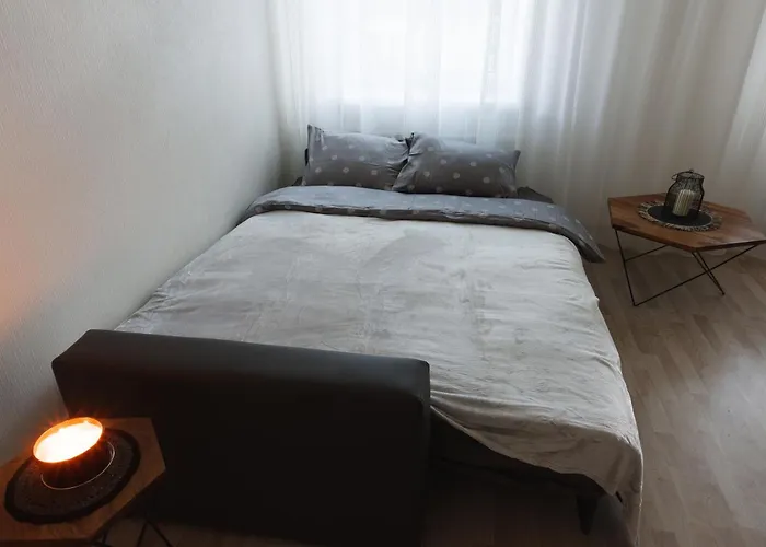 Apartment Quiet & Family Friendly, Free Parking, Near Park *