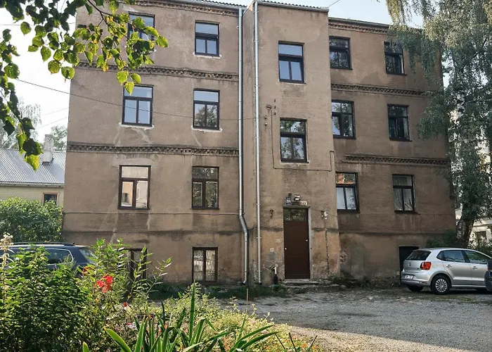 Quiet & Family Friendly, Free Parking, Near Park Riga