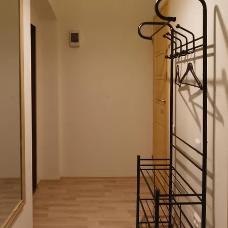 Quiet & Family Friendly, Free Parking, Near Park *